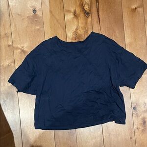 Classic Navy Cropped Women’s Tee